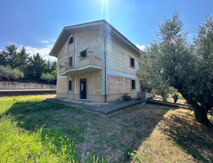 Image No.10-3 Bed House/Villa for sale