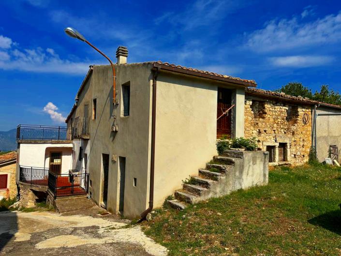 Image No.2-1 Bed Property for sale