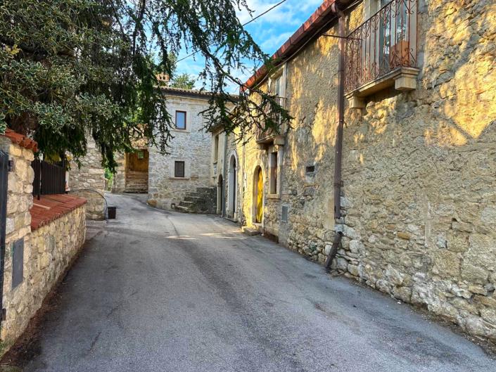 Image No.2-Barn for sale