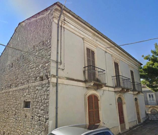 Image No.3-5 Bed Property for sale