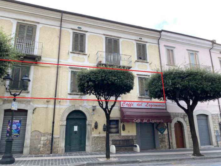 Image No.1-4 Bed Apartment for sale