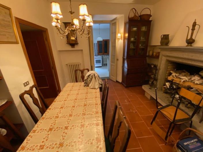 Image No.4-4 Bed Apartment for sale