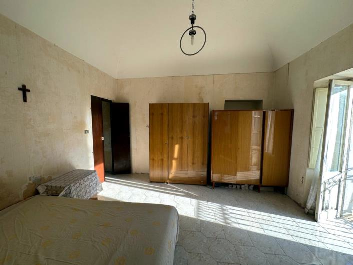 Image No.18-4 Bed House/Villa for sale