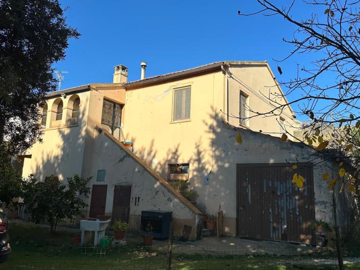 Image No.8-3 Bed Cottage for sale