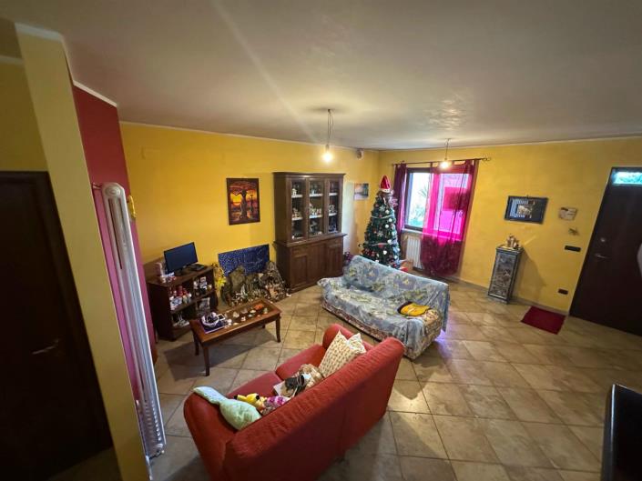 Image No.19-2 Bed Villa / Detached for sale