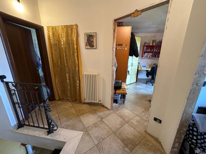 Image No.31-2 Bed Villa / Detached for sale