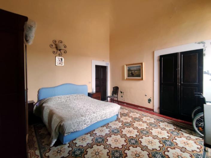 Image No.22-4 Bed Apartment for sale