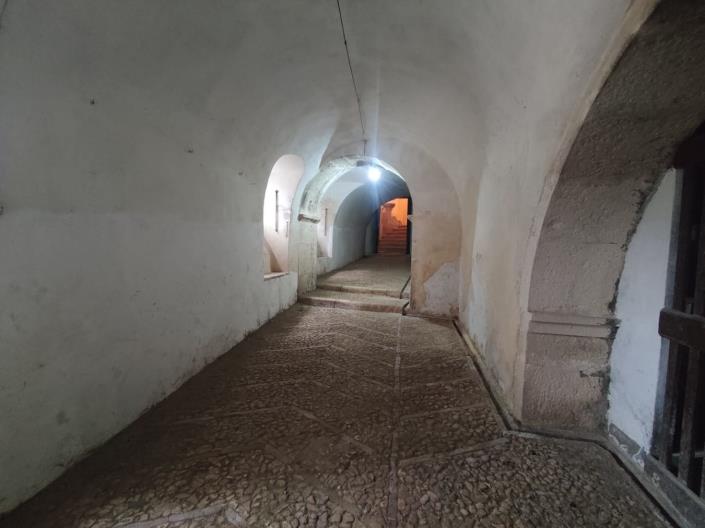 Image No.42-4 Bed Apartment for sale