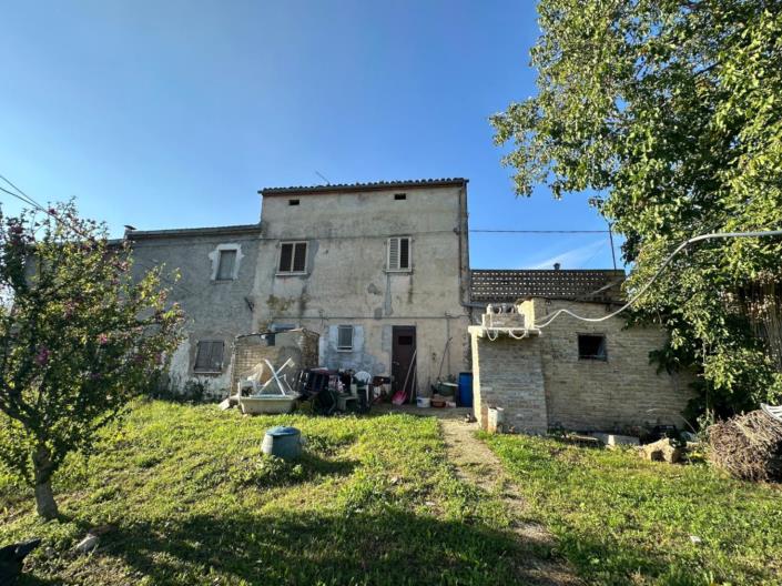 Image No.5-3 Bed House for sale