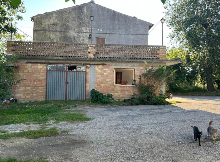 Image No.6-3 Bed House for sale