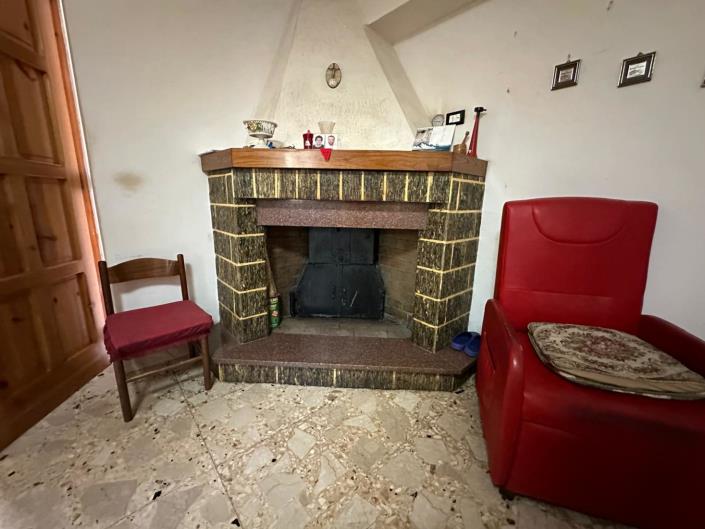 Image No.13-3 Bed House for sale