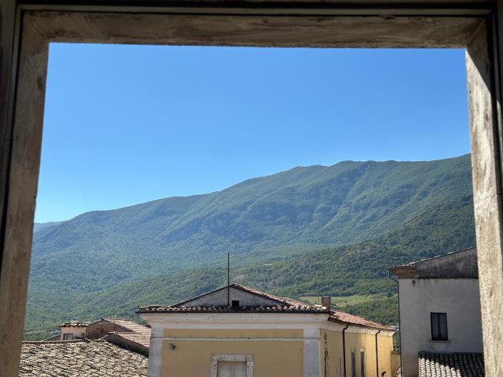 Image No.21-2 Bed Apartment for sale