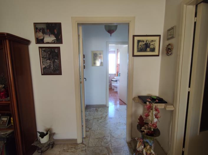 Image No.24-2 Bed Apartment for sale