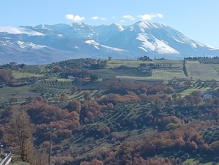 Image No.15-4 Bed Townhouse for sale