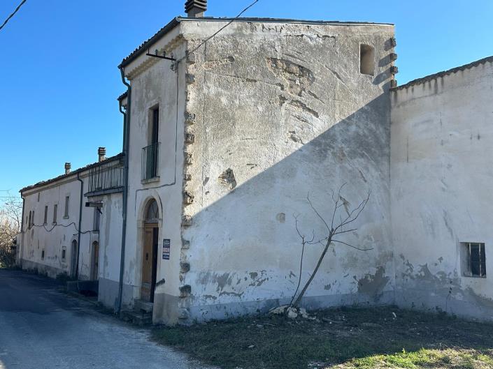 Image No.2-2 Bed Property for sale