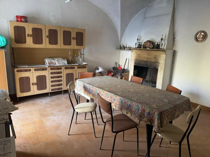 Image No.5-2 Bed Property for sale