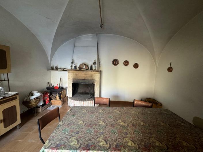 Image No.6-2 Bed Property for sale