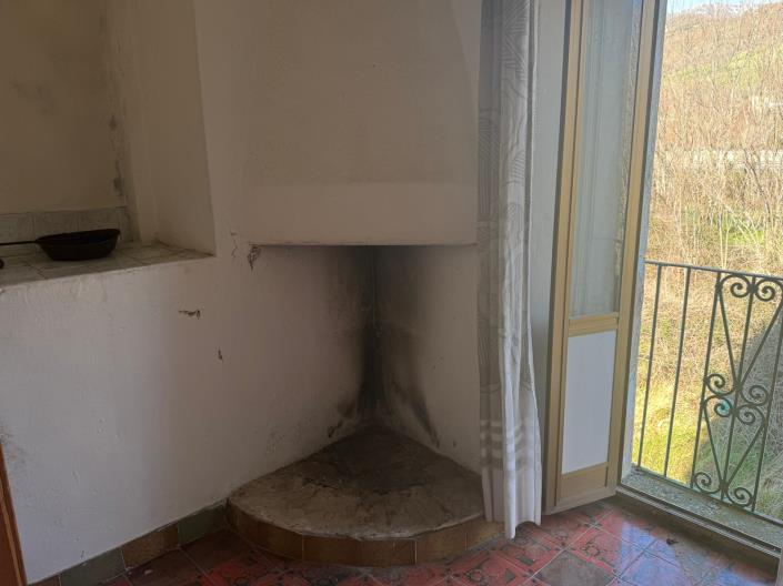 Image No.9-2 Bed Property for sale