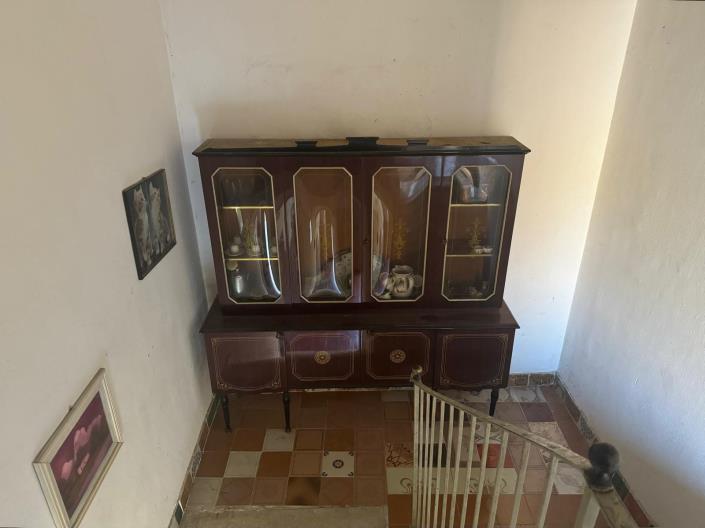 Image No.11-2 Bed Property for sale