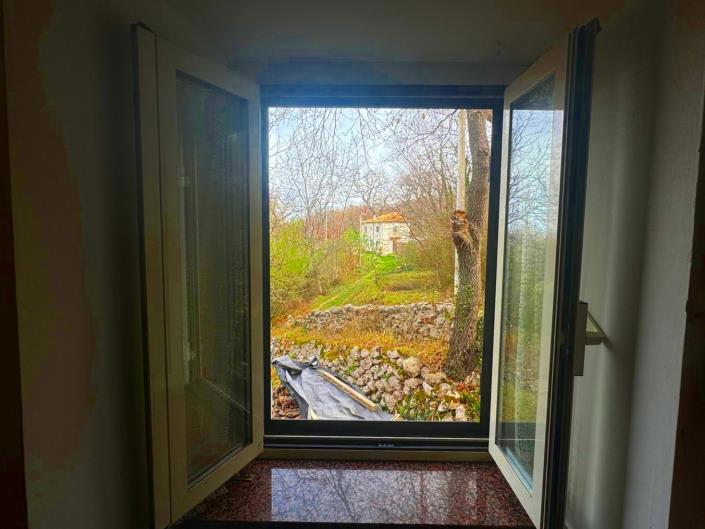 Image No.26-2 Bed Property for sale