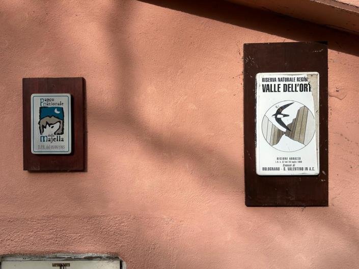 Image No.27-2 Bed Property for sale