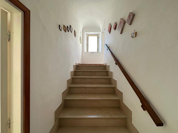 Image No.8-1 Bed Property for sale