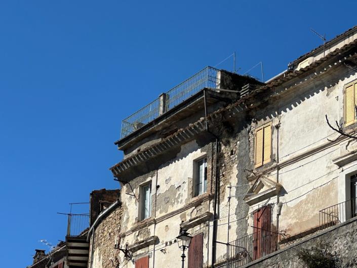 Image No.24-1 Bed Property for sale