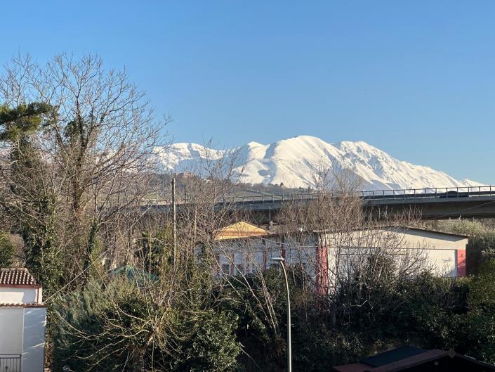 Image No.4-4 Bed Apartment for sale