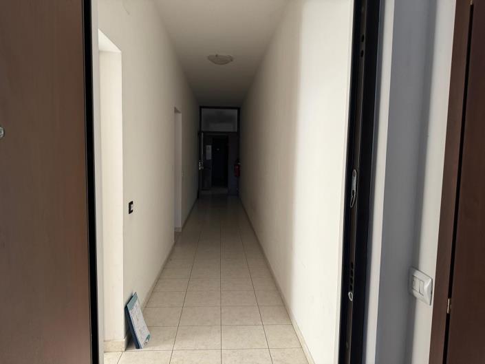 Image No.17-4 Bed Apartment for sale