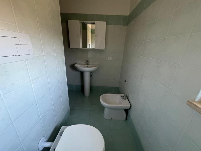 Image No.23-4 Bed Apartment for sale