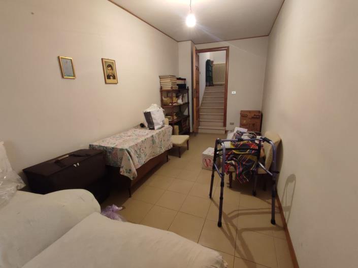 Image No.13-3 Bed Apartment for sale