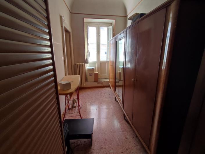 Image No.20-3 Bed Apartment for sale