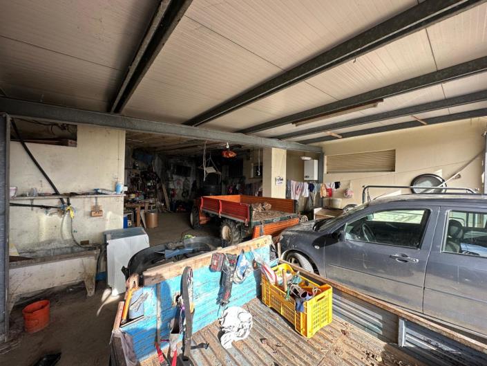 Image No.35-8 Bed Property for sale