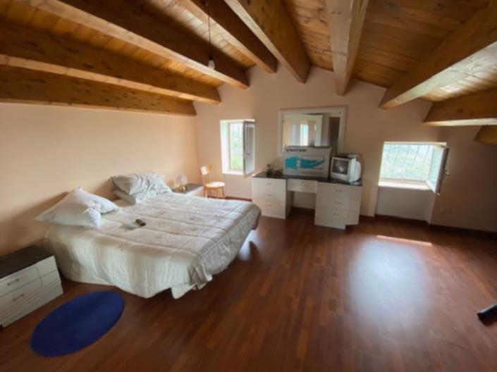 Image No.13-2 Bed Property for sale