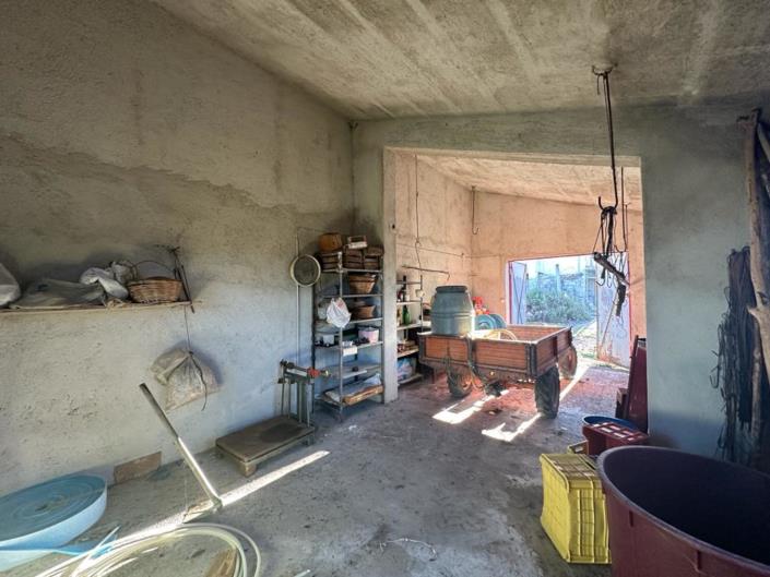 Image No.25-3 Bed Property for sale