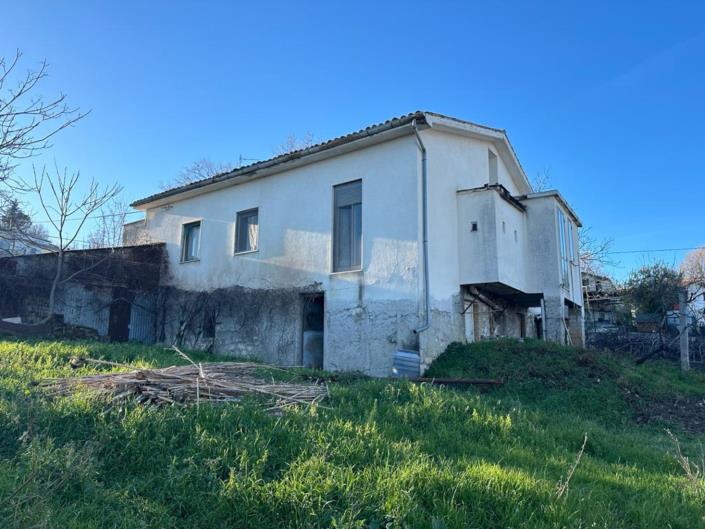 Image No.7-3 Bed Property for sale