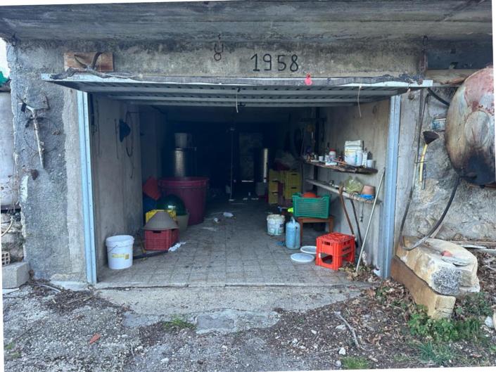 Image No.23-3 Bed Property for sale