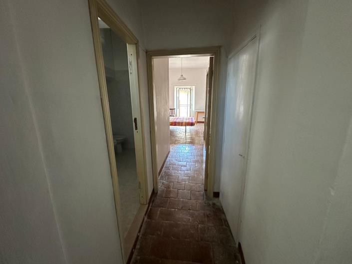 Image No.22-3 Bed Apartment for sale