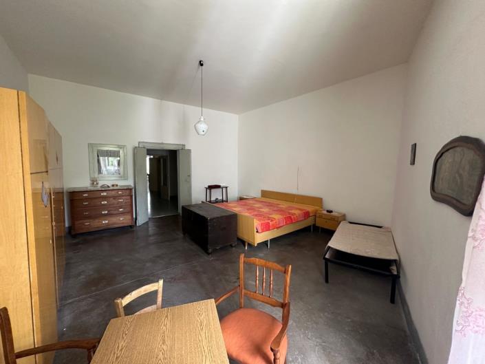 Image No.29-3 Bed Apartment for sale