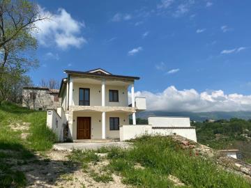 1 - Corvara, House