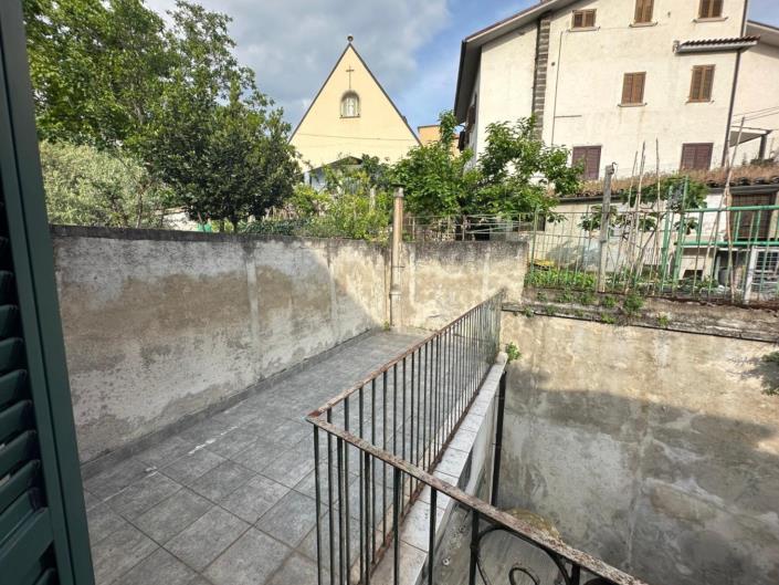 Image No.21-4 Bed Property for sale