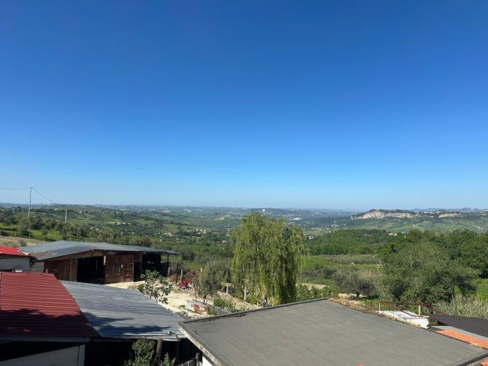 Image No.7-3 Bed Property for sale