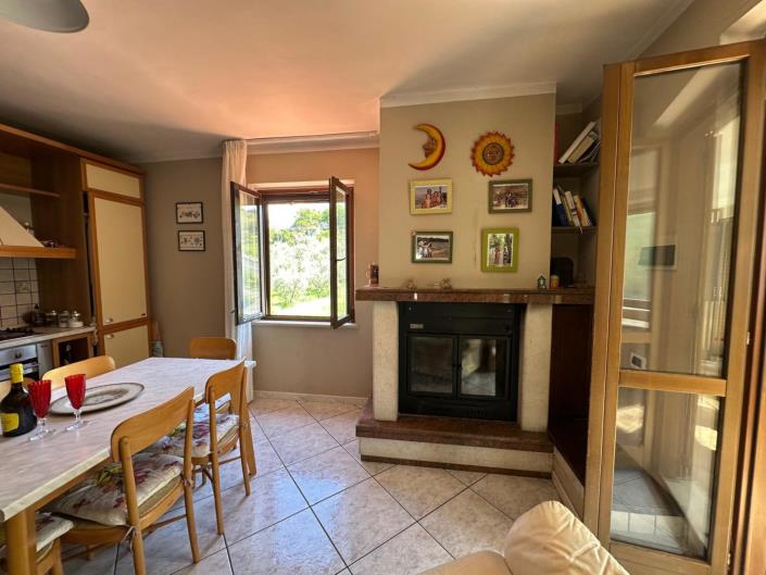 Image No.15-3 Bed Property for sale