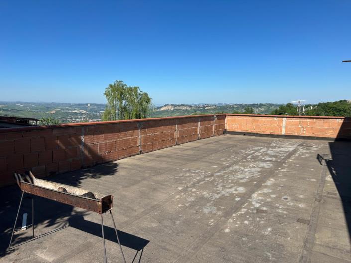 Image No.9-3 Bed Property for sale