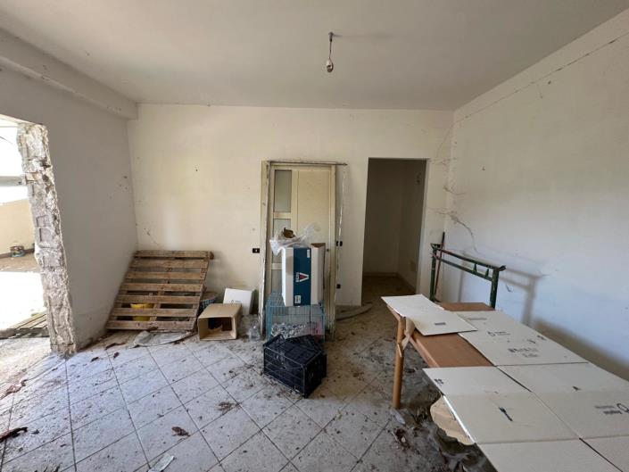 Image No.25-3 Bed Property for sale