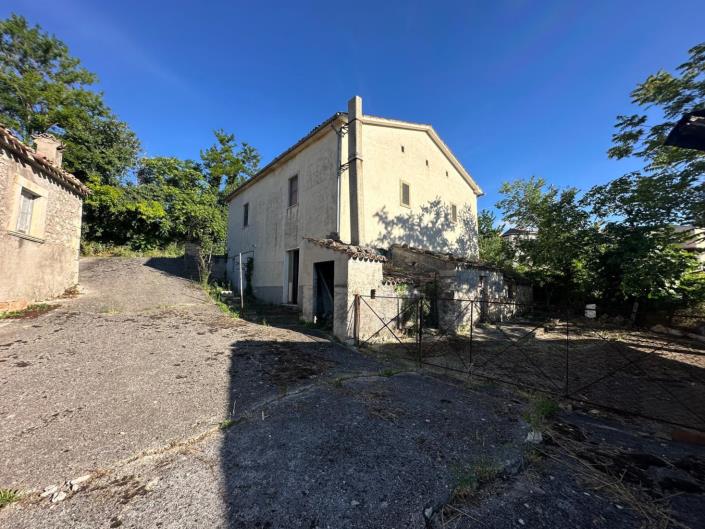 Image No.6-2 Bed Property for sale