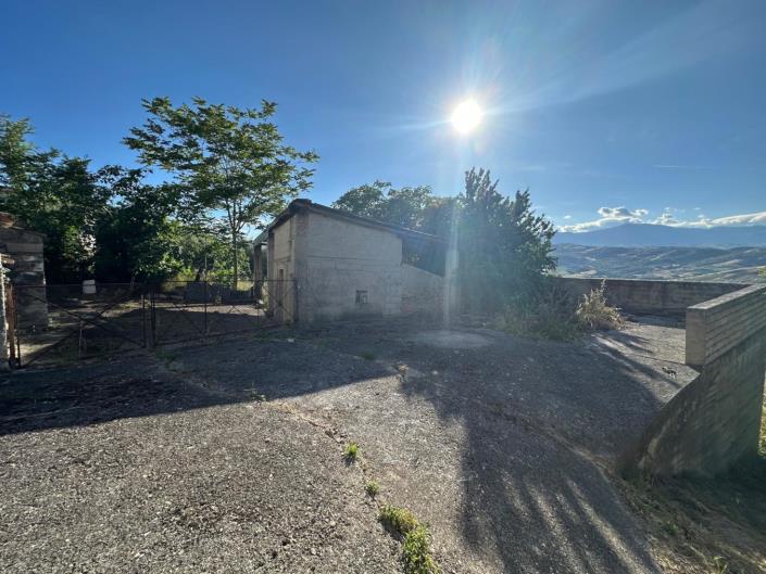 Image No.7-2 Bed Property for sale