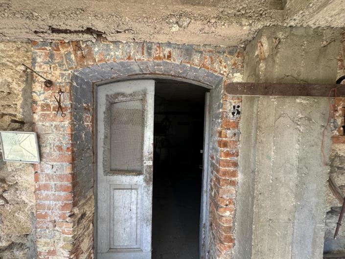 Image No.26-2 Bed Property for sale