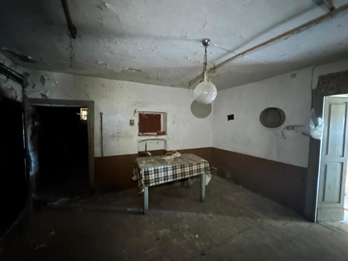 Image No.31-2 Bed Property for sale