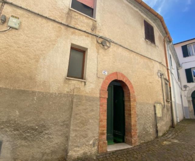 Image No.2-2 Bed Property for sale